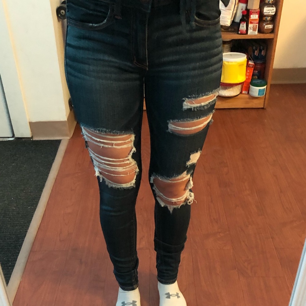 American Eagle ripped jeans
